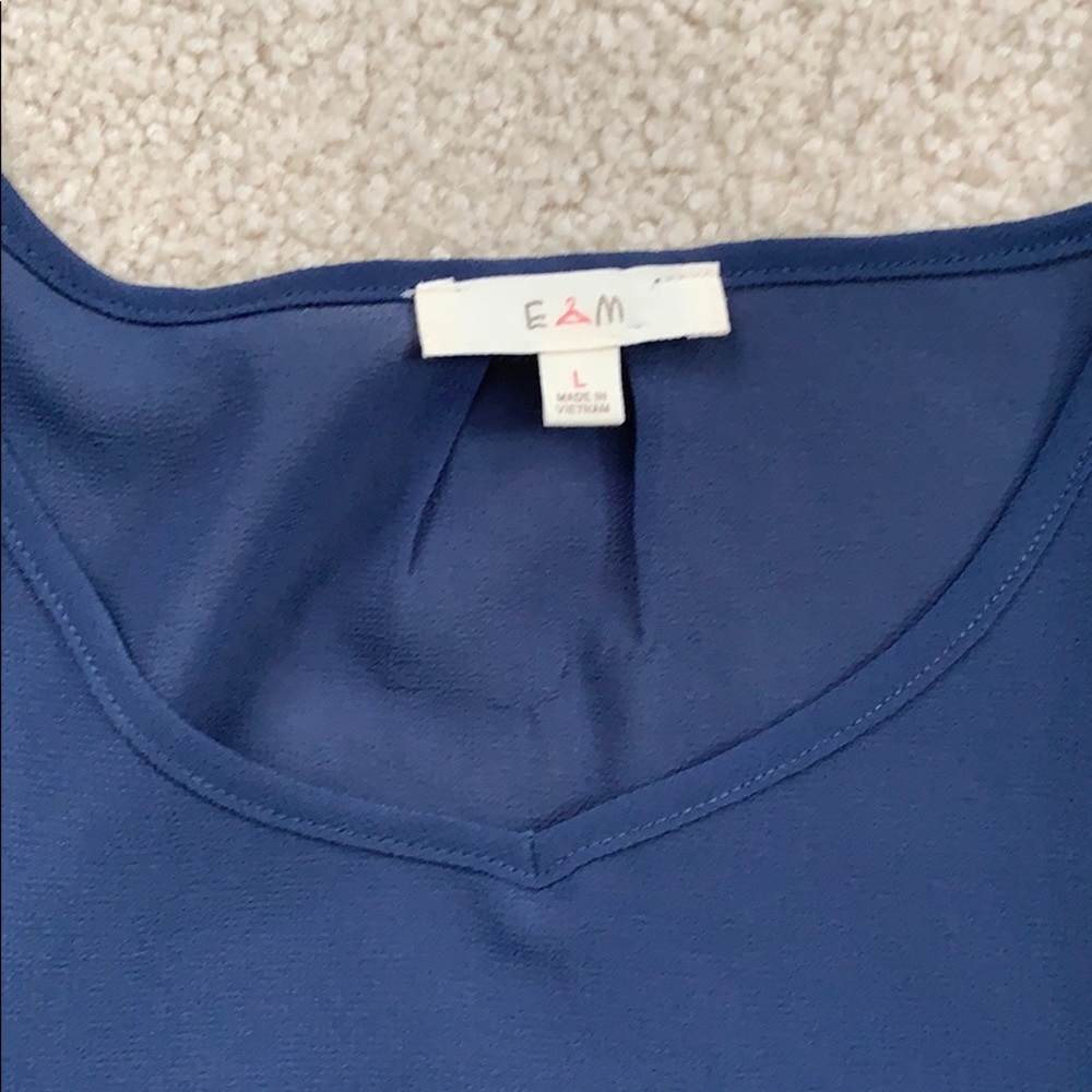 Shirt - Picture 2 of 4